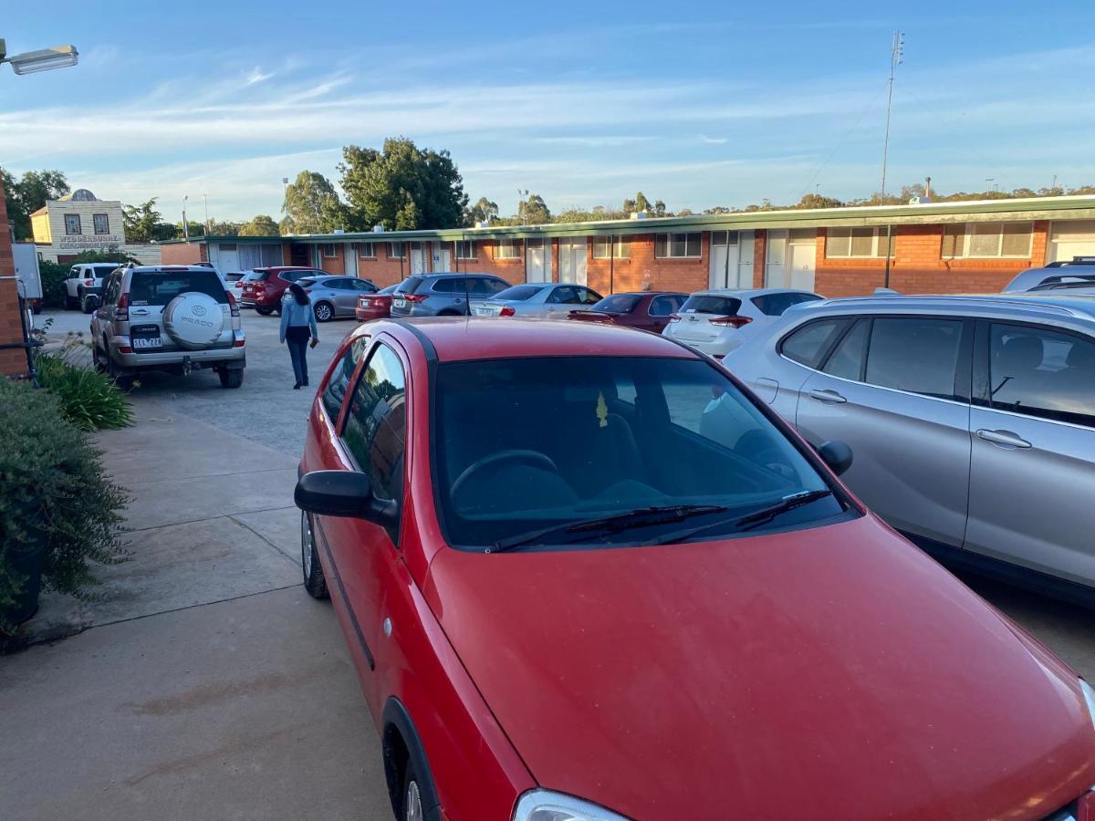 Wedderburn Goldseeker Motel Екстериор снимка